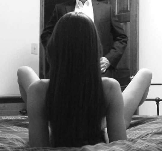 TaminaRey-hommes-europeens-aiment-les-latinas-xlovecam