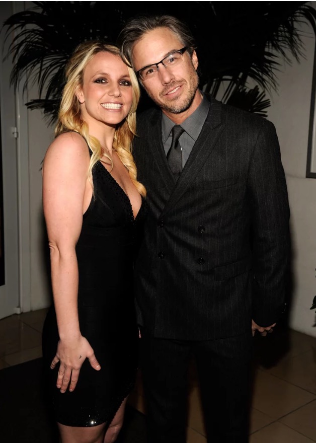 britney-spears-hommes-de-sa-vie-mm-modern-milf-8