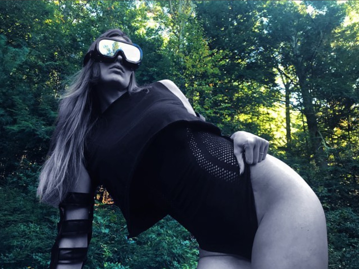 robyn-lawley-mannequin-grande-taille-modern-milf-mm-12