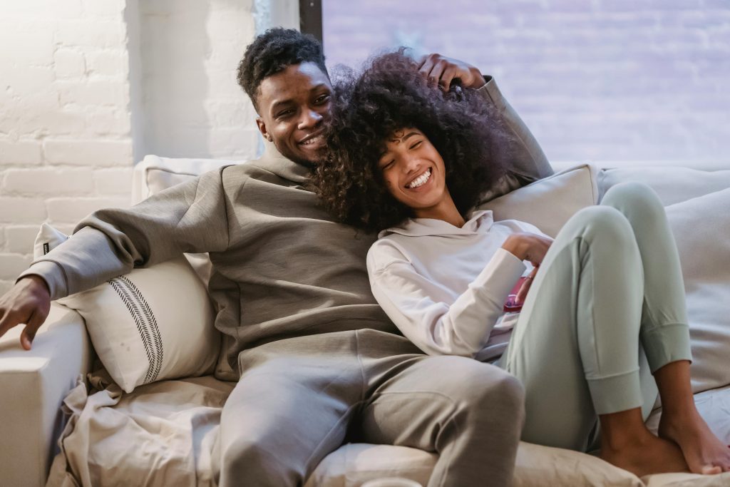 pexels-andres-ayrton-psychologie-theorie-du-canape-couple-xlovecam pexels-andres-ayrton-psychologie-theorie-du-canape-couple-xlovecam