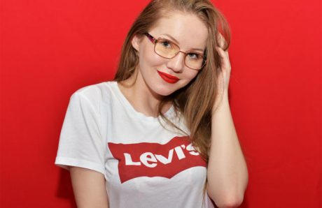 abigailhott-signaux-flirt-a-pas-rater-xlovecam