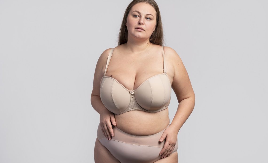 feminist and like big boobs
