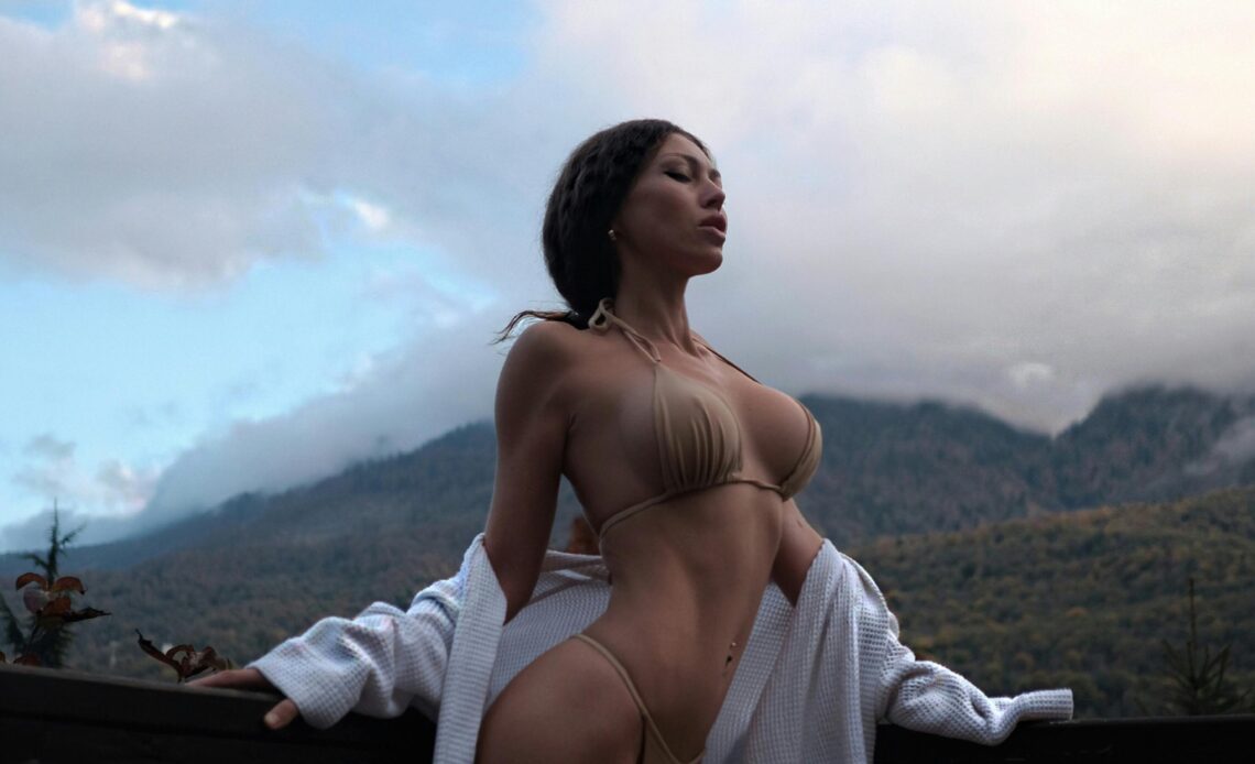 pexels-igor-starkov-sexe-vacances-a-la-montagne-xlovecam