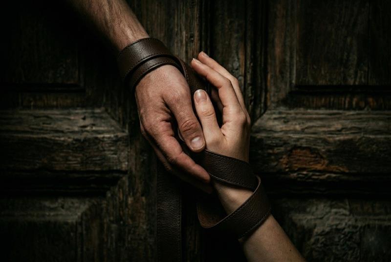 BDSM Paradox Lacher Prise Plaisir 03